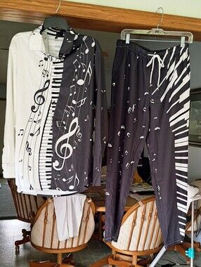 Music Note Piano Keyboard Button-Up 2 piece Pjs - Black & White